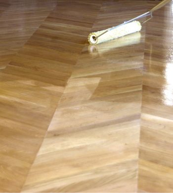 Primafloor application with a roller