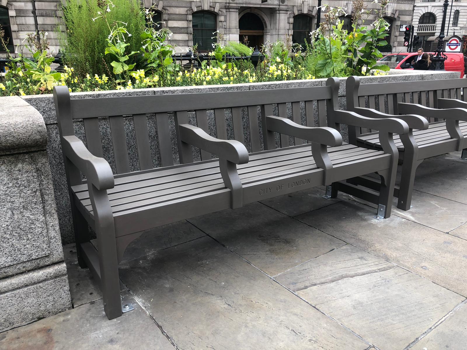 Westminster 1.95m seats installed outside London Bank, The Royal Exchange. Finished with Aquadecks in Graphite Grey